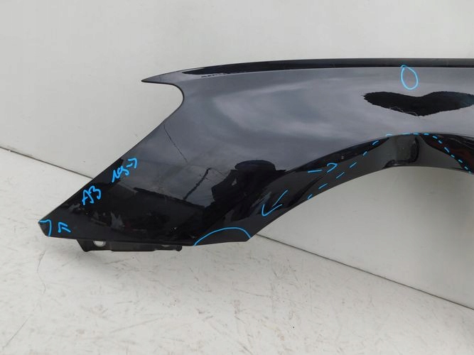 AUDI A3 20- ĽAVÝ PREDNÝ BLATNÍK