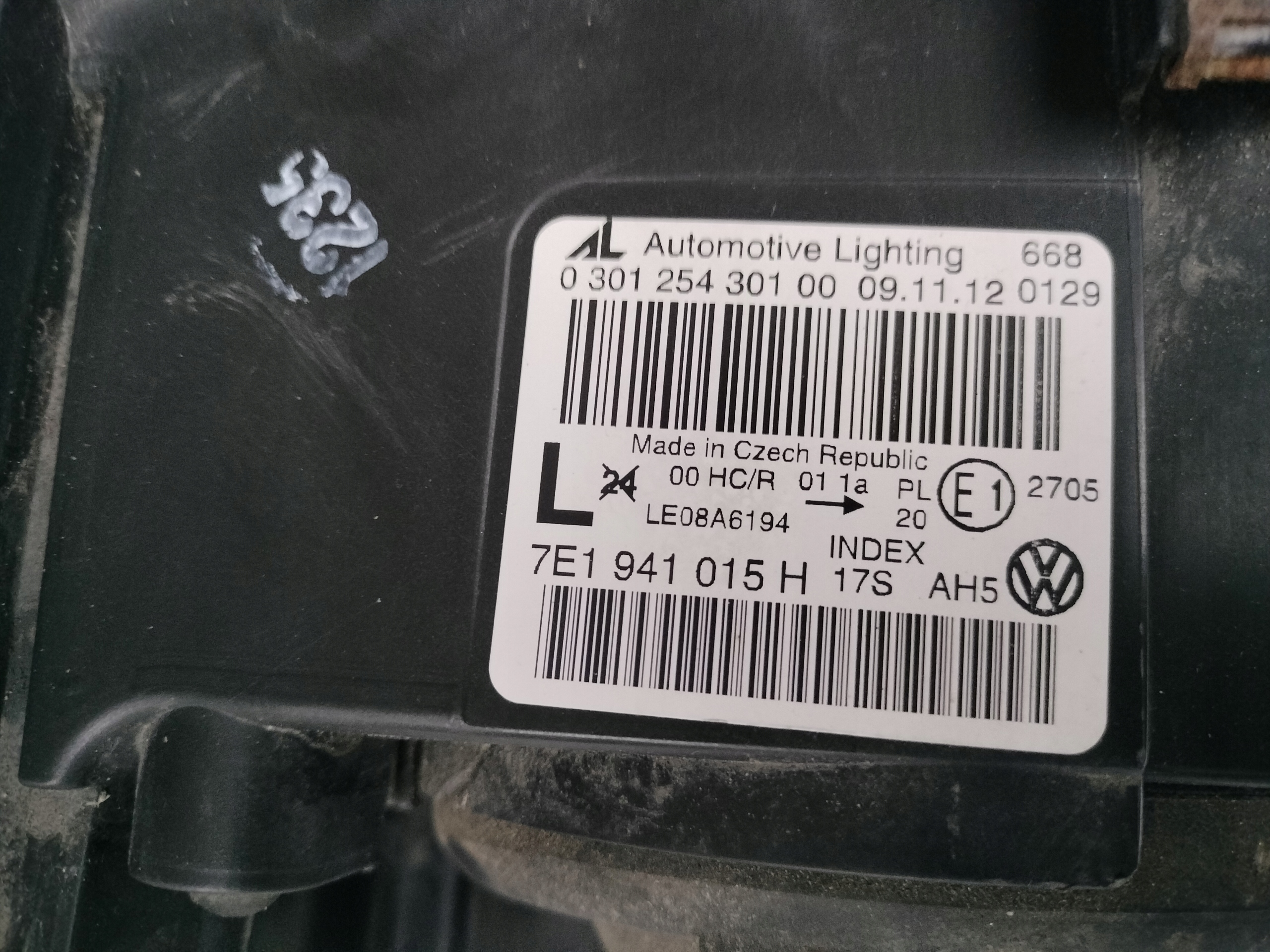 LAVE PREDNE SVETLO VW T5 7E 7E0 09-15 LIFT