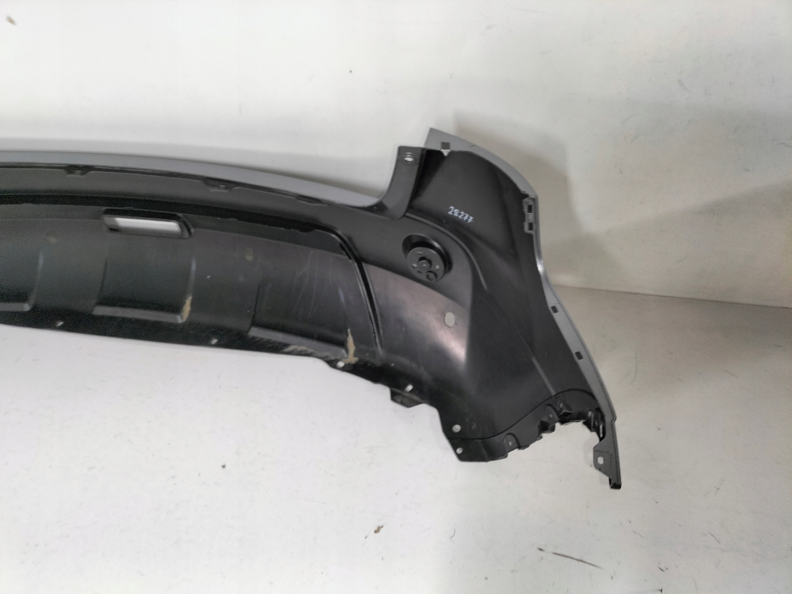 ZADNÝ NÁRAZNÍK NISSAN QASHQAI I 06-09