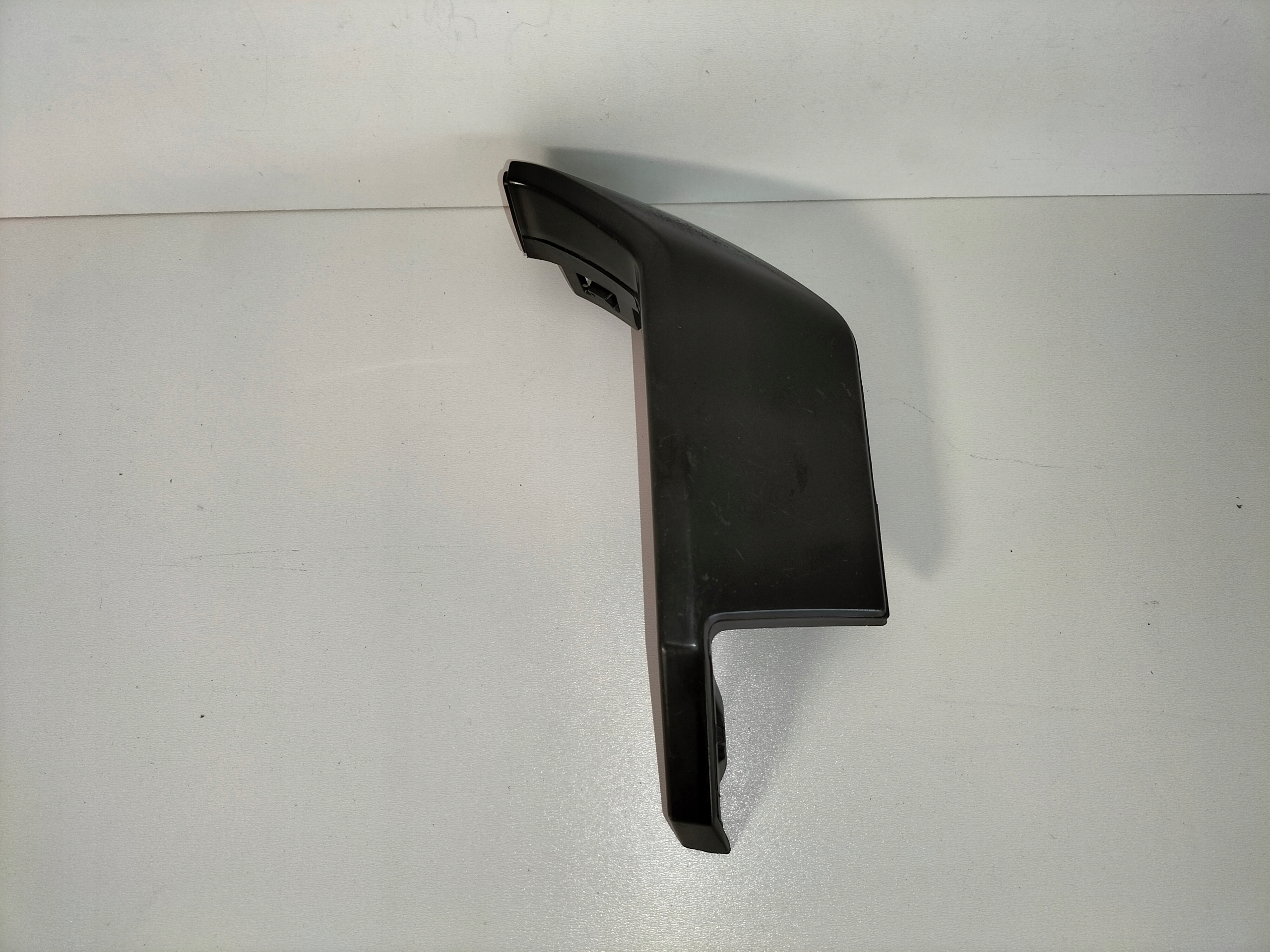 LISTA PRAVA LISTA ZADNEHO NARAZNIKA BMW M4 G82 G83 20-