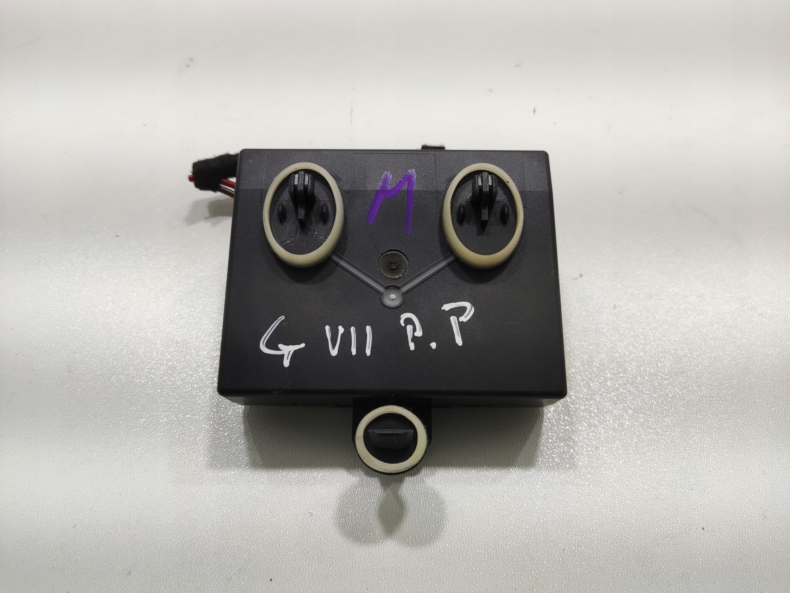 MODUL RIADIACA JEDNOTKA PRAVE PREDNE DVERE VOLKSWAGEN GOLF VII 5Q0959592B