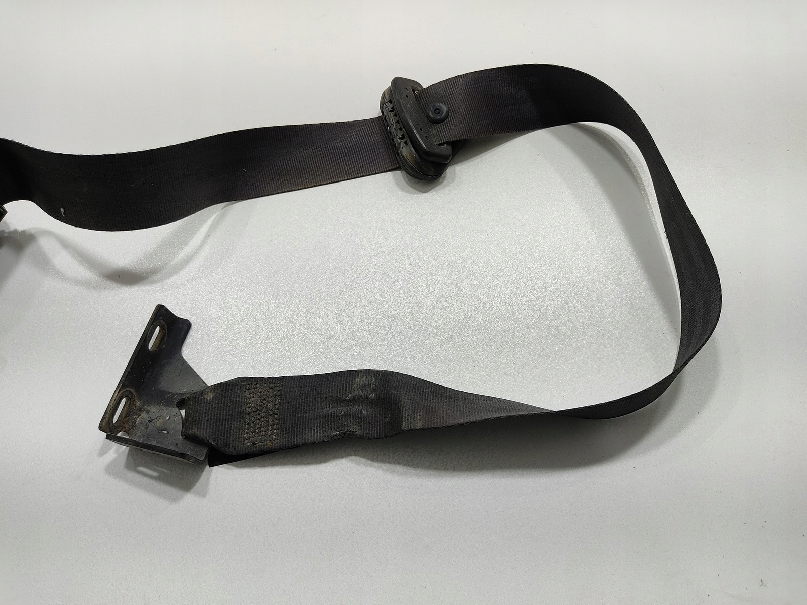 LAVY PREDNY BEZPECNOSTNY PÁS DEFENDER 608855000B 2007-14