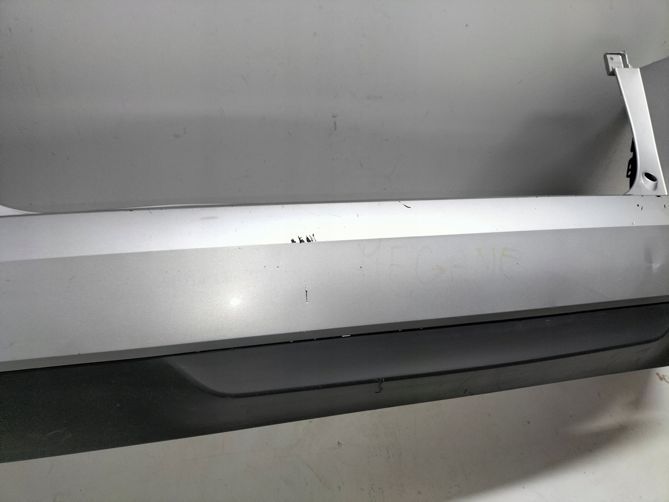 ZADNÝ NÁRAZNÍK RENAULT MEGANE 4 IV 16- KOMBI
