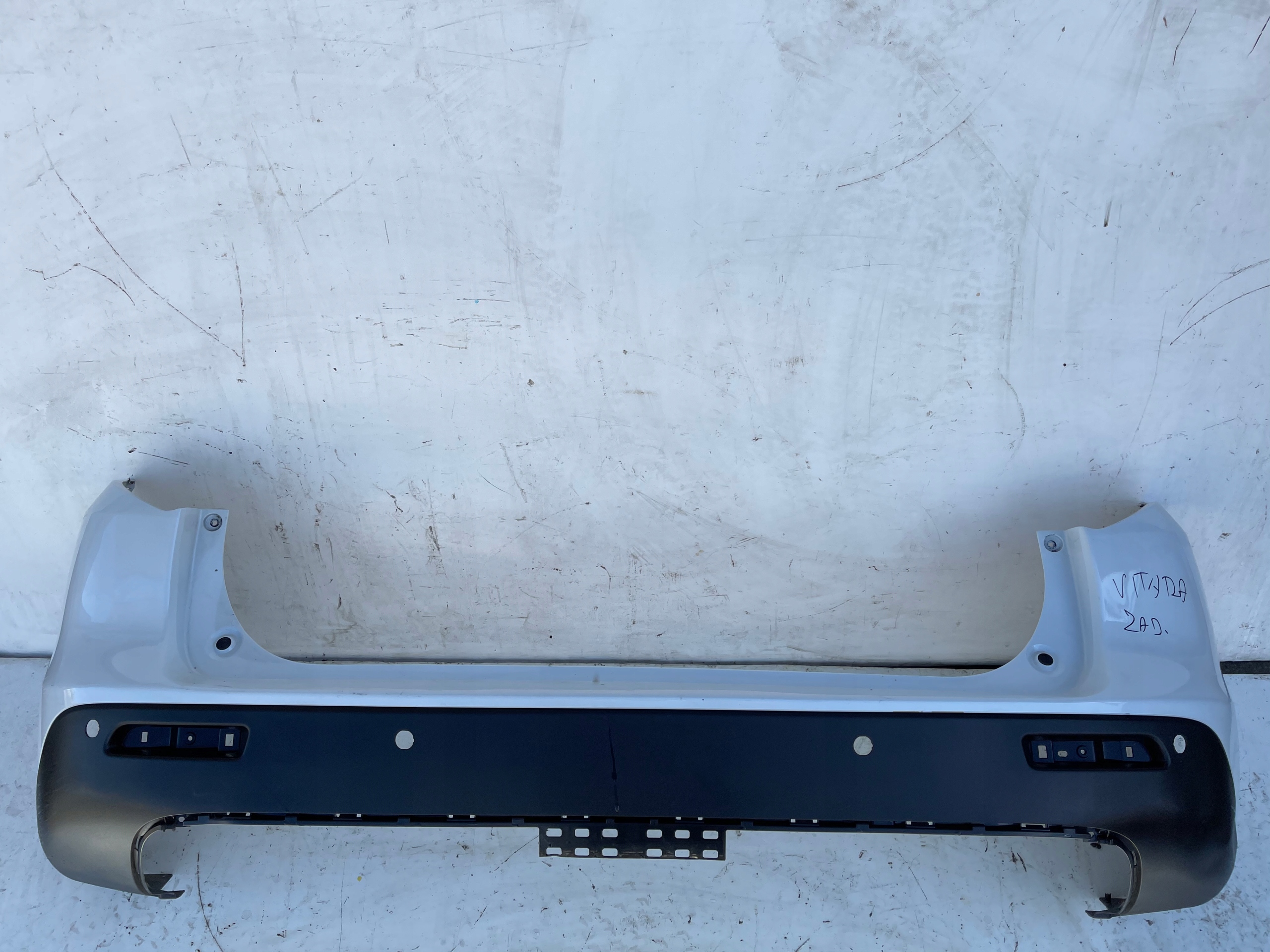 ZADNÝ NÁRAZNÍK SUZUKI VITARA 15-