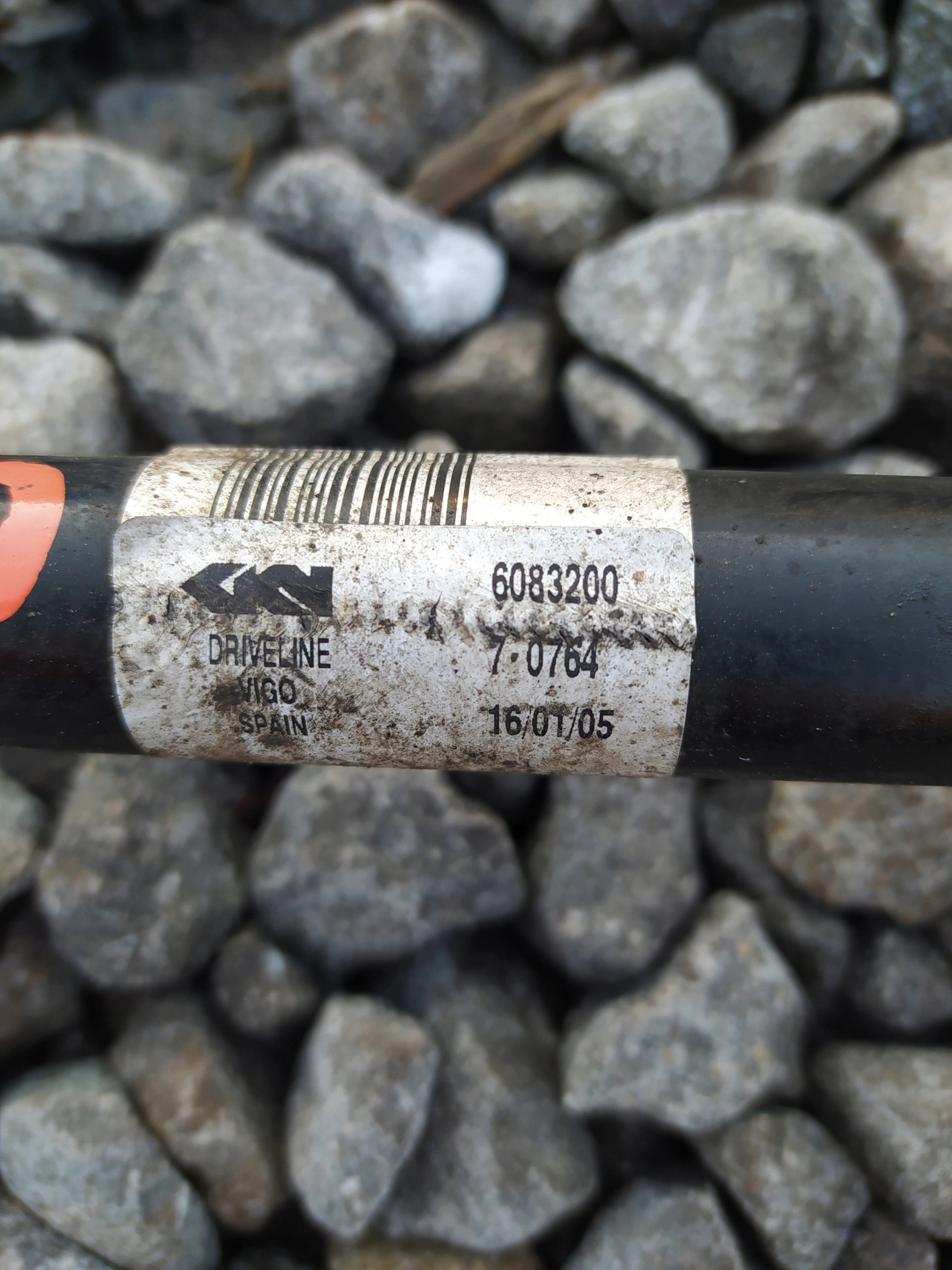 OPEL CORSA E 1.4 16V PRAVA PREDNA POLOOS 13149829