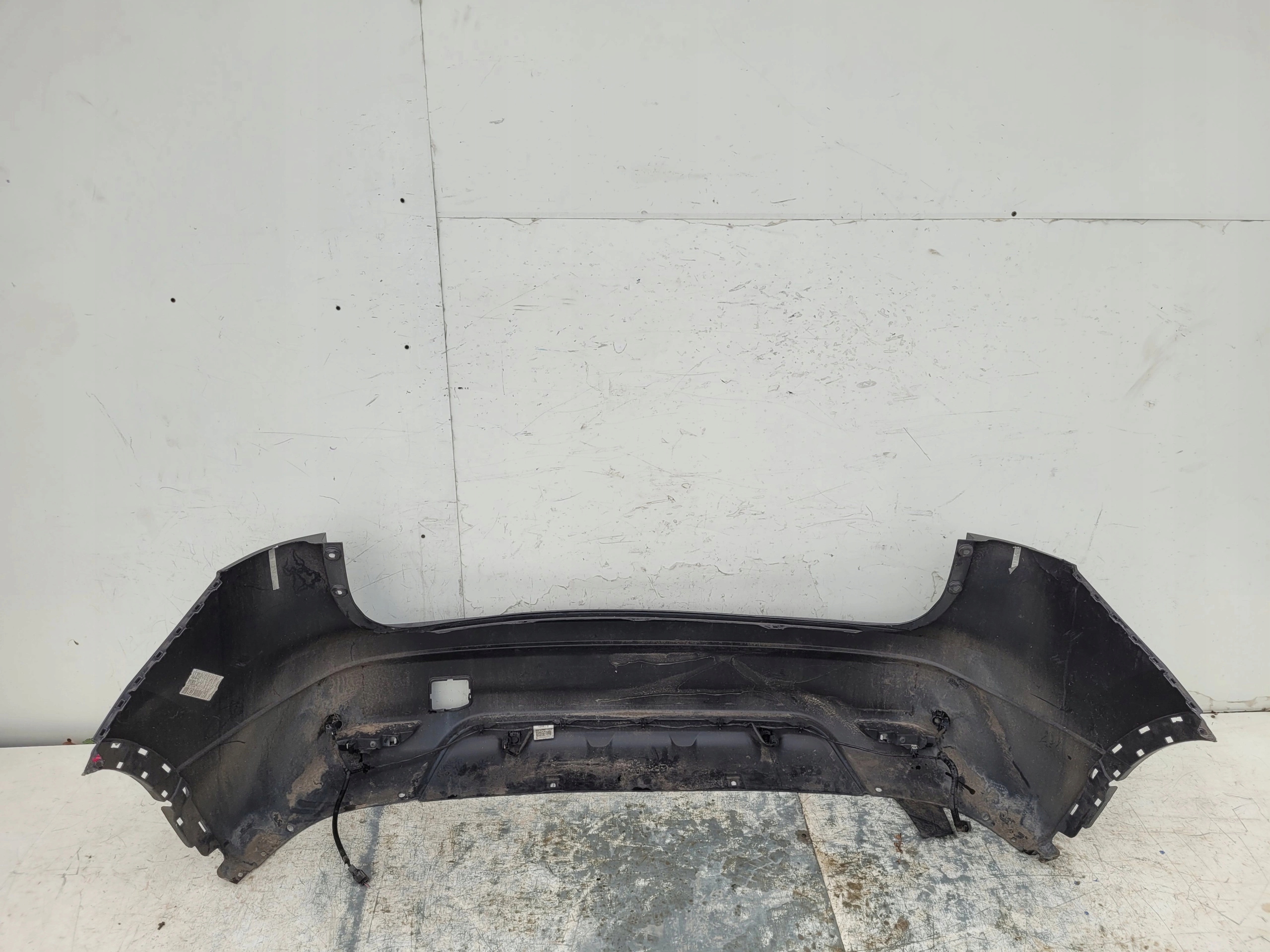 NISSAN QASHQAI II J11 NÁRAZNÍK PDC ZADNÝ NÁRAZNÍK