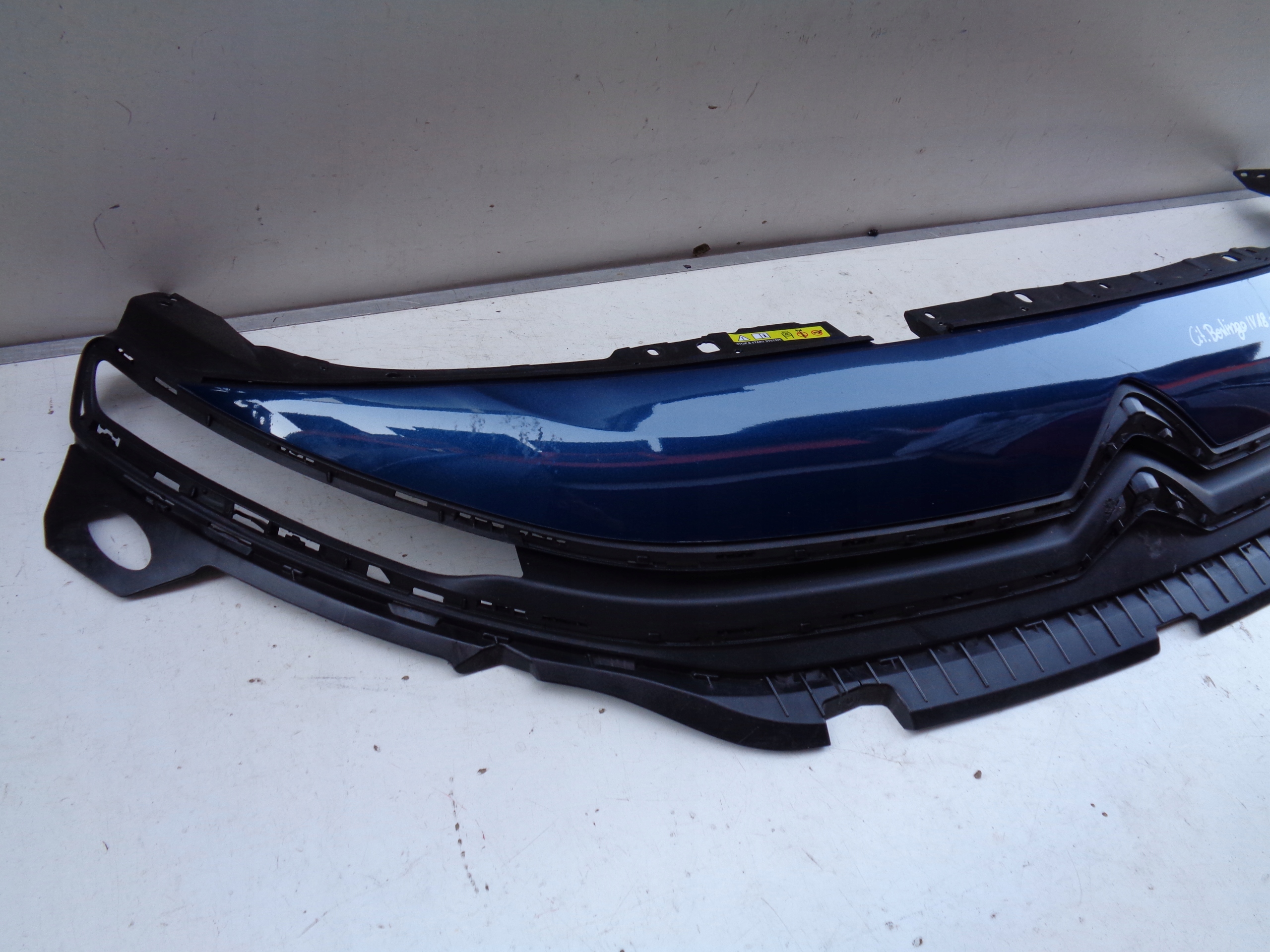MRIEZKA LISTA CITROEN BERLINGO IV 18-