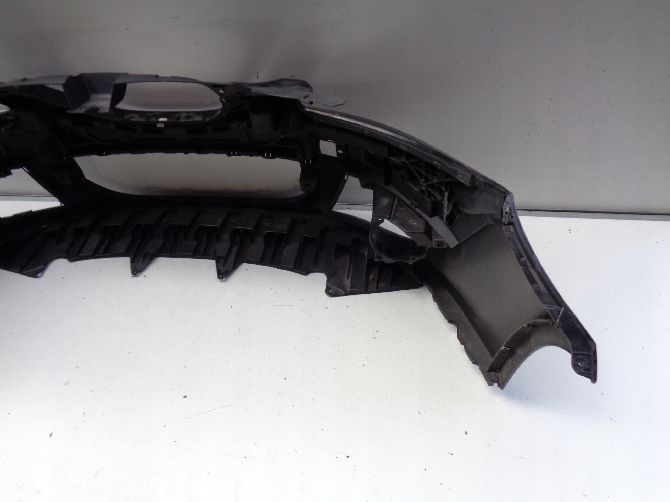 PREDNÝ NÁRAZNÍK SEAT ALTEA 5P 5P0 04-09 NR 30889