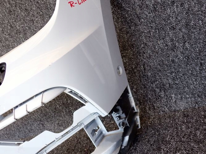 VW TIGUAN II R-LINE 15- PREDNÝ NÁRAZNÍK