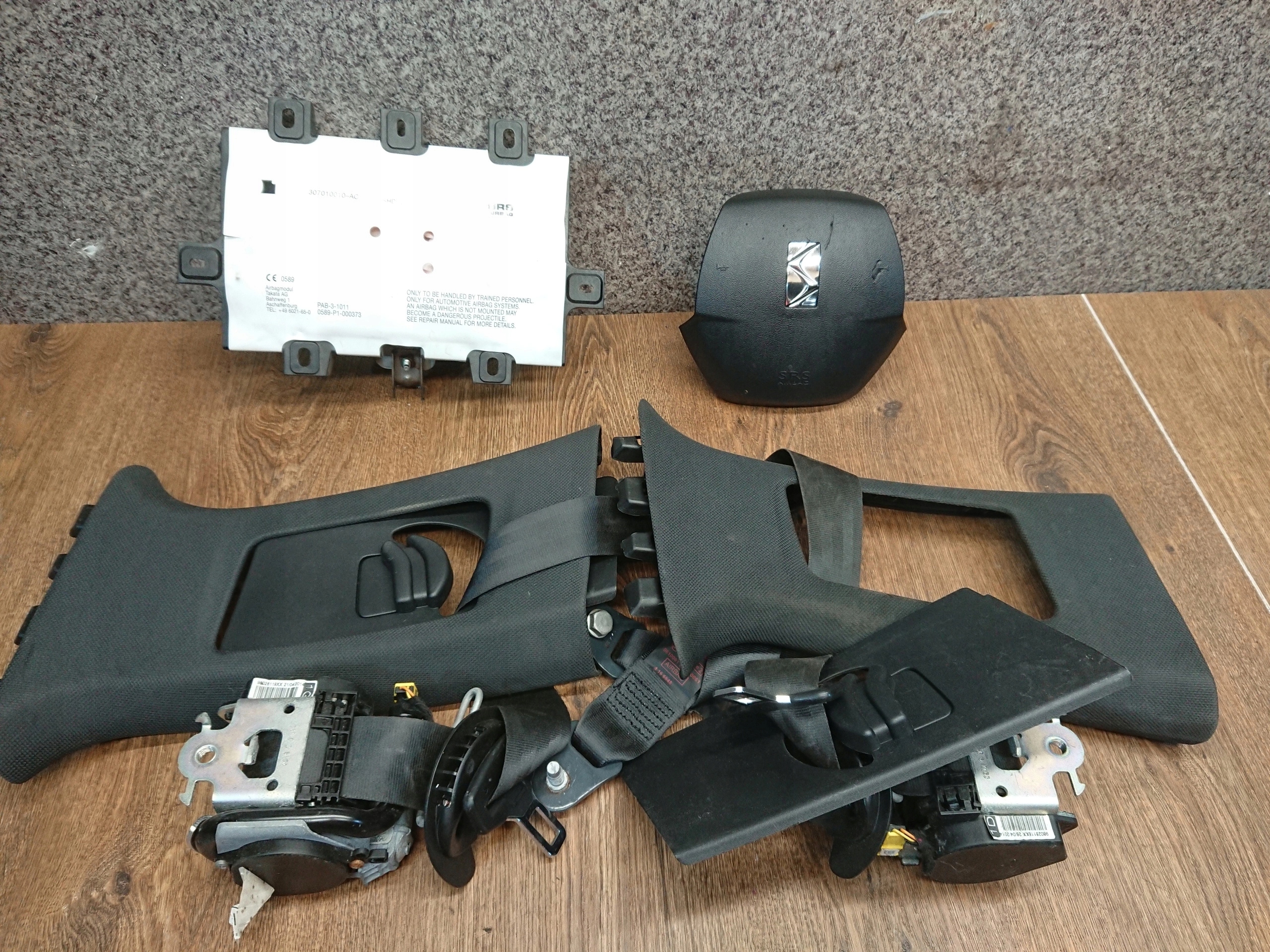 CITROEN DS5 AIRBAGY BEZPECNOSTNE PASY
