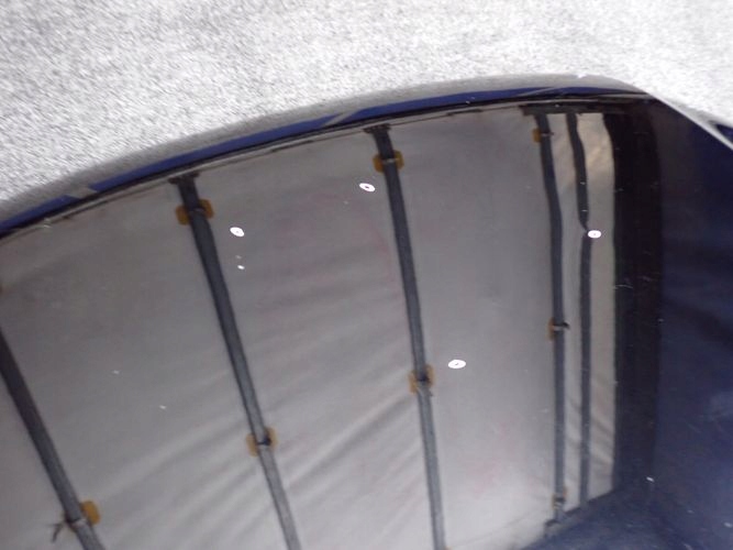 VW AMAROK PREDNÁ KAPOTA