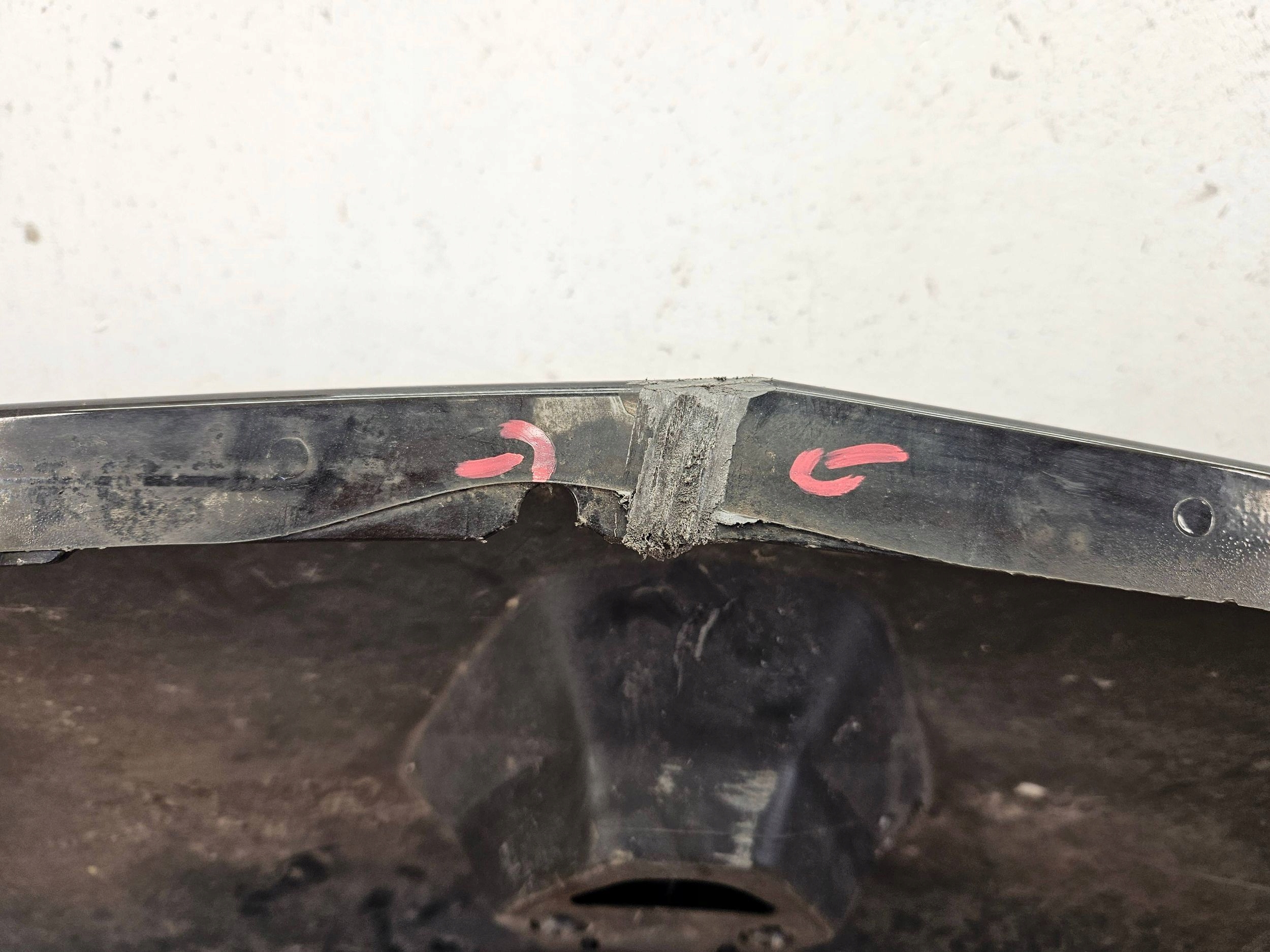 Renault Kangoo II III 08- MRIEZKA LISTA 8200499017