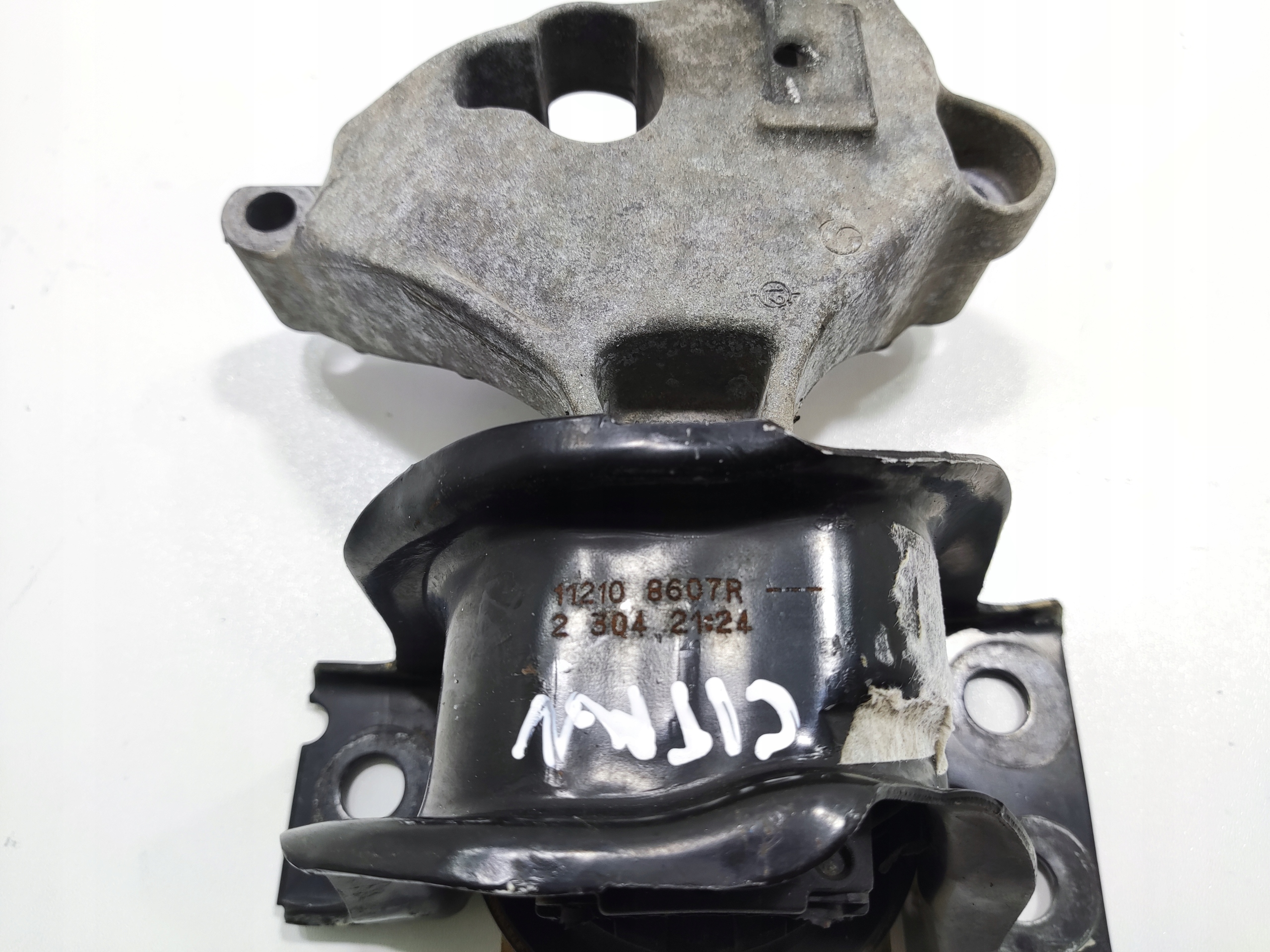 DRŽIAK PODPORA SILENBLOK DRZIAK MOTORA CITAN W415 KANGOO III 1.5 DCI 09- 112108607R