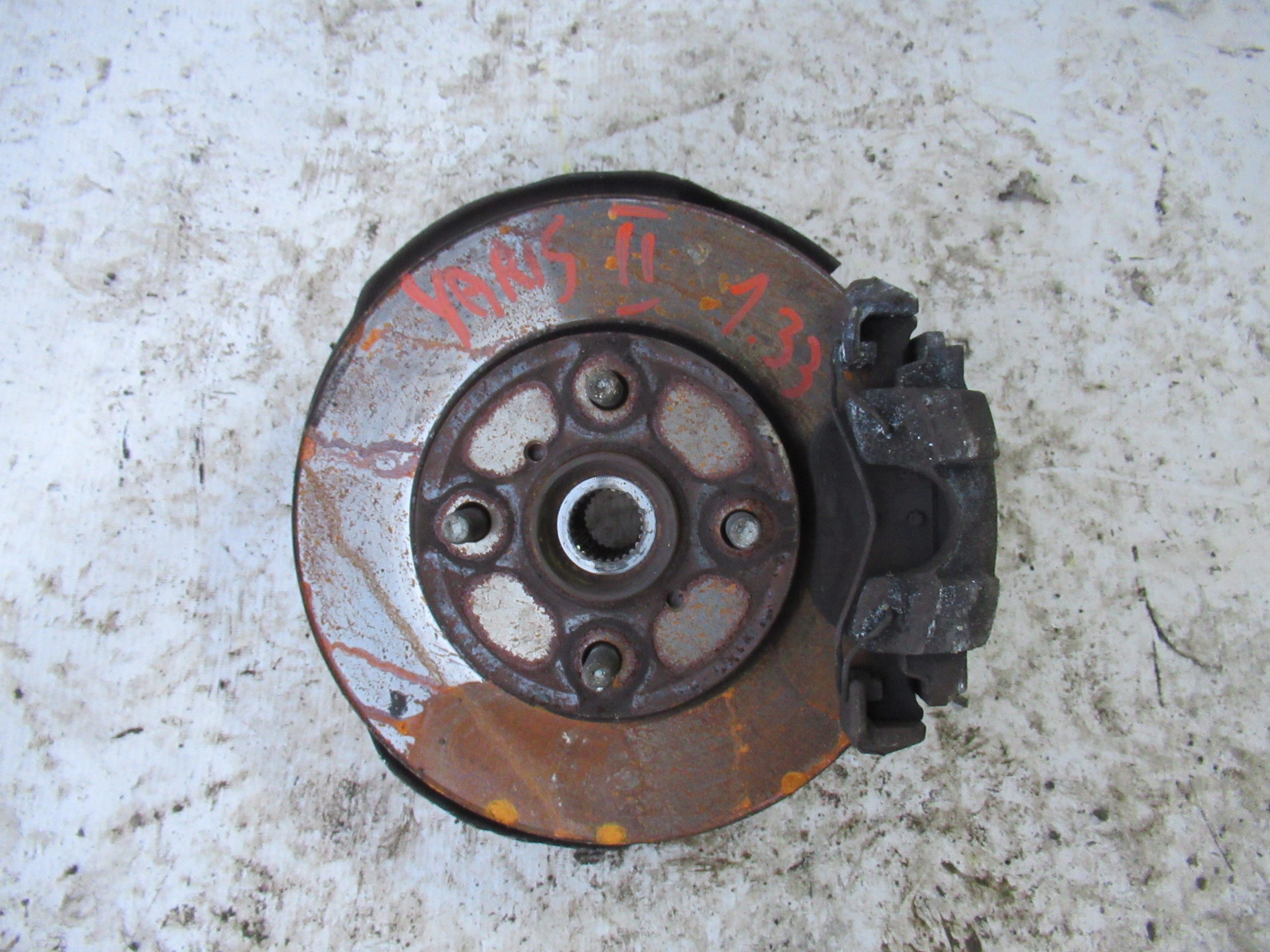 OTOC PRAVA TOYOTA YARIS II 1.33 VTI