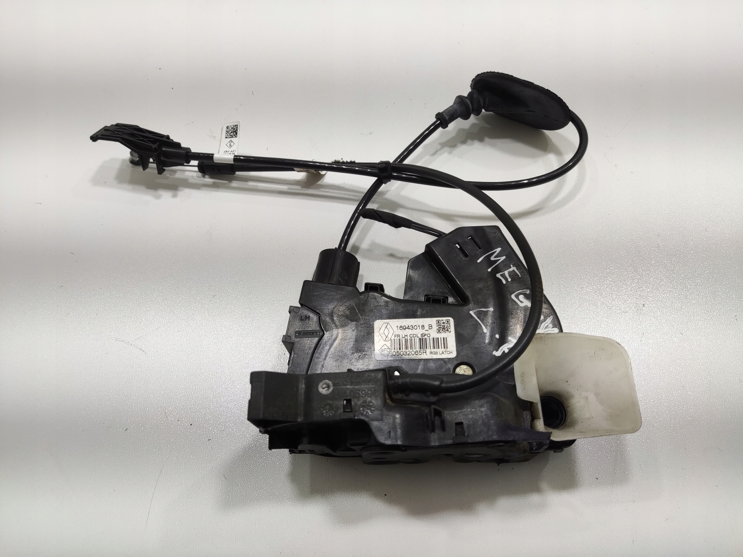 ZAMOK LAVYCH PREDNYCH DVERI RENAULT MEGANE IV 2016-2020 805032065R