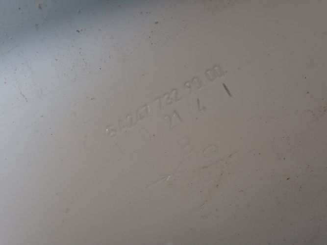 MERCEDES W247 247 GLB PRAVE ZADNE DVERE
