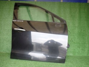 RENAULT SCENIC III KPL PRAVE PREDNE DVERE RENAULT SCENIC III KPL PRAVE PREDNE DVERE