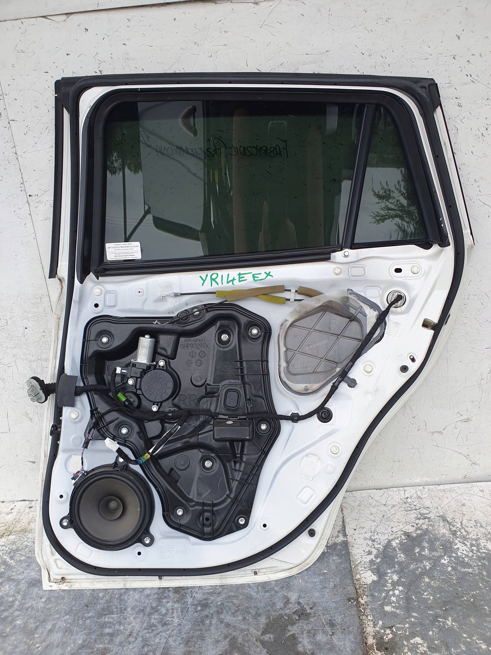 Mazda 6 GJ PRAVE ZADNE DVERE