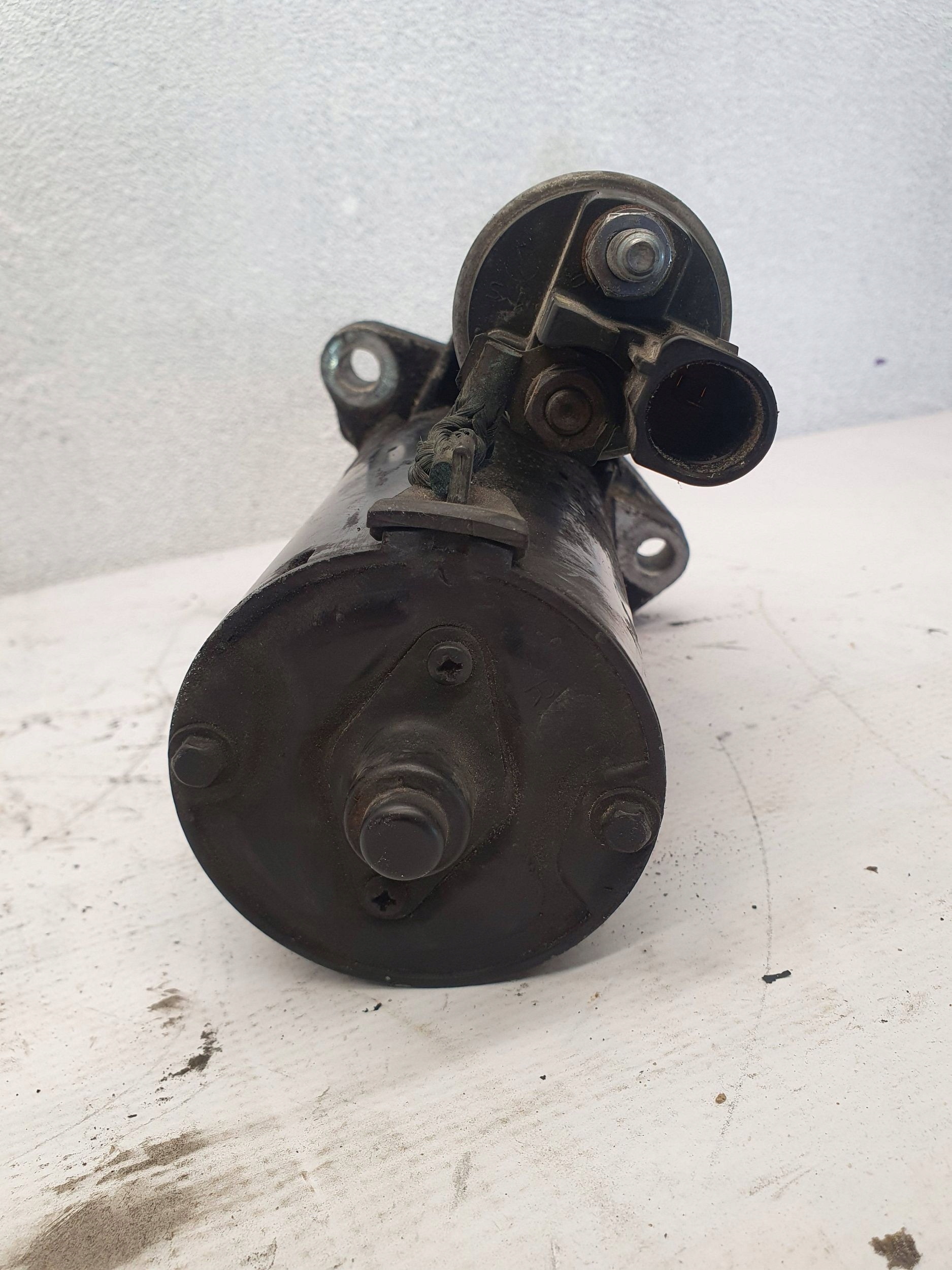 Audi Q7 4L 3.0 tdi 0001125521 STARTER