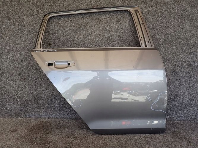 VW GOLF VII KOMBI PRAVE ZADNE DVERE