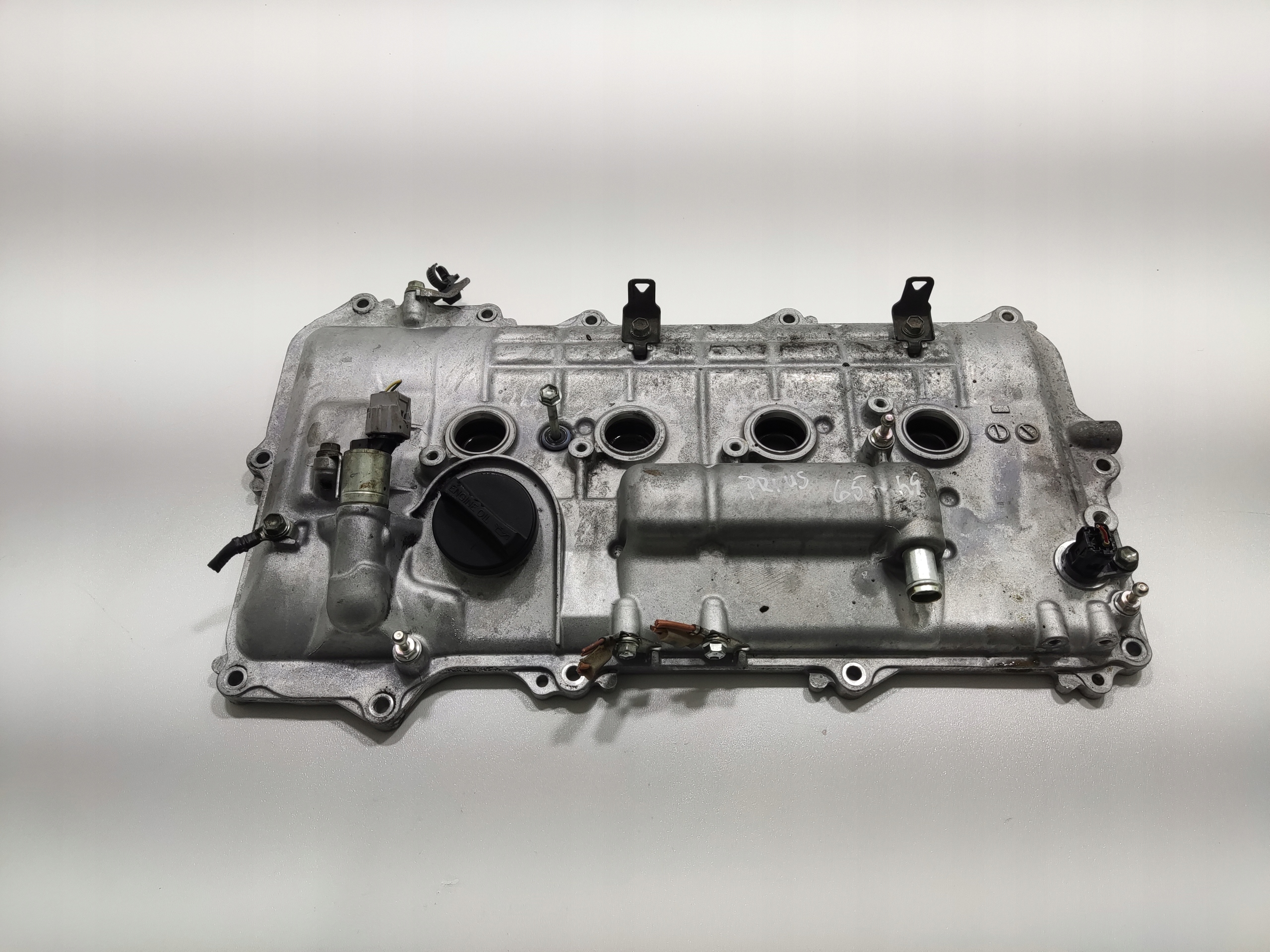 KRYT VEKO VENTILOV TOYOTA PRIUS III 1.8 HYBRID 2009-2015