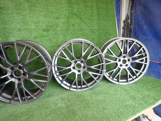 ARCASTING BMW 8,5Jx20 ET25 5×120 KOLESA HLINIKOVE  KBA52608
