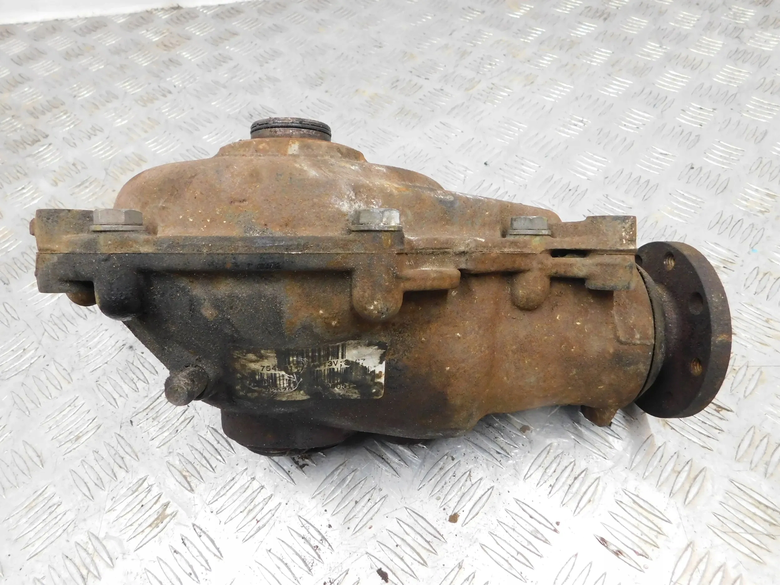 DIFER PRZEDNI PRIDAVNA PREVODOVKA BMW X3 E83 7545611 3.07 2.0 D