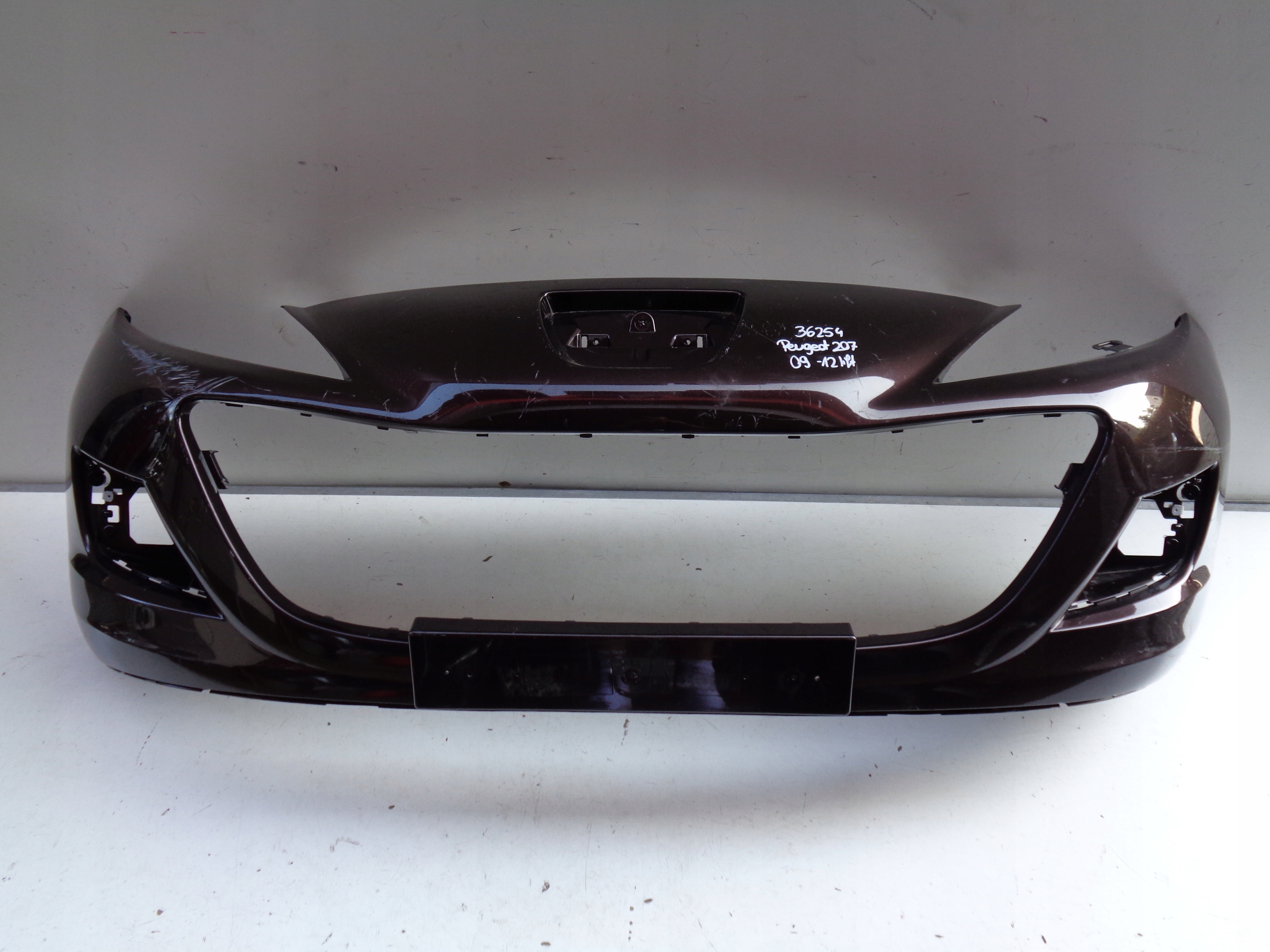PREDNÝ NÁRAZNÍK PEUGEOT 207 09-12 LIFT NR 36254