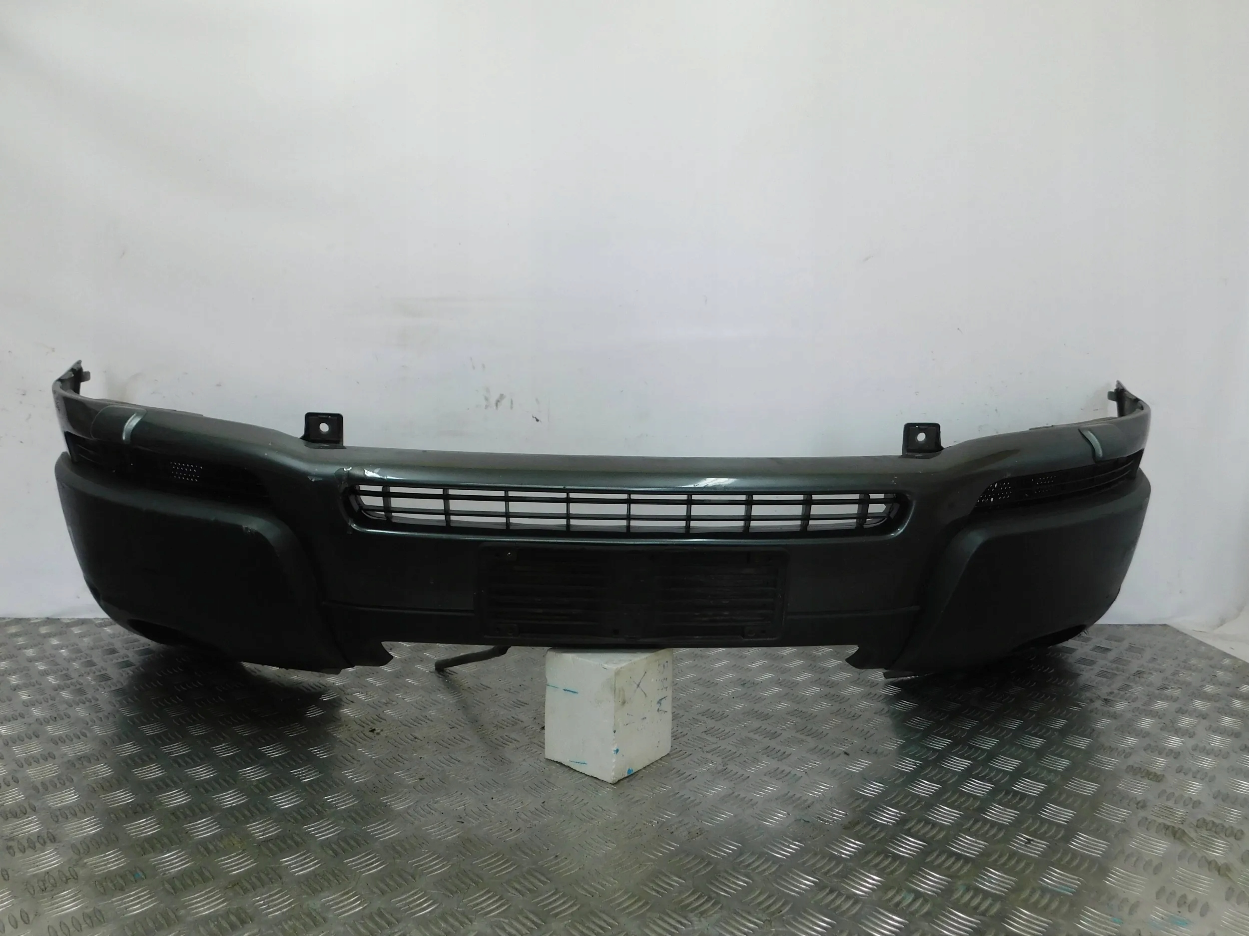 PREDNÝ NÁRAZNÍK VOLVO XC90