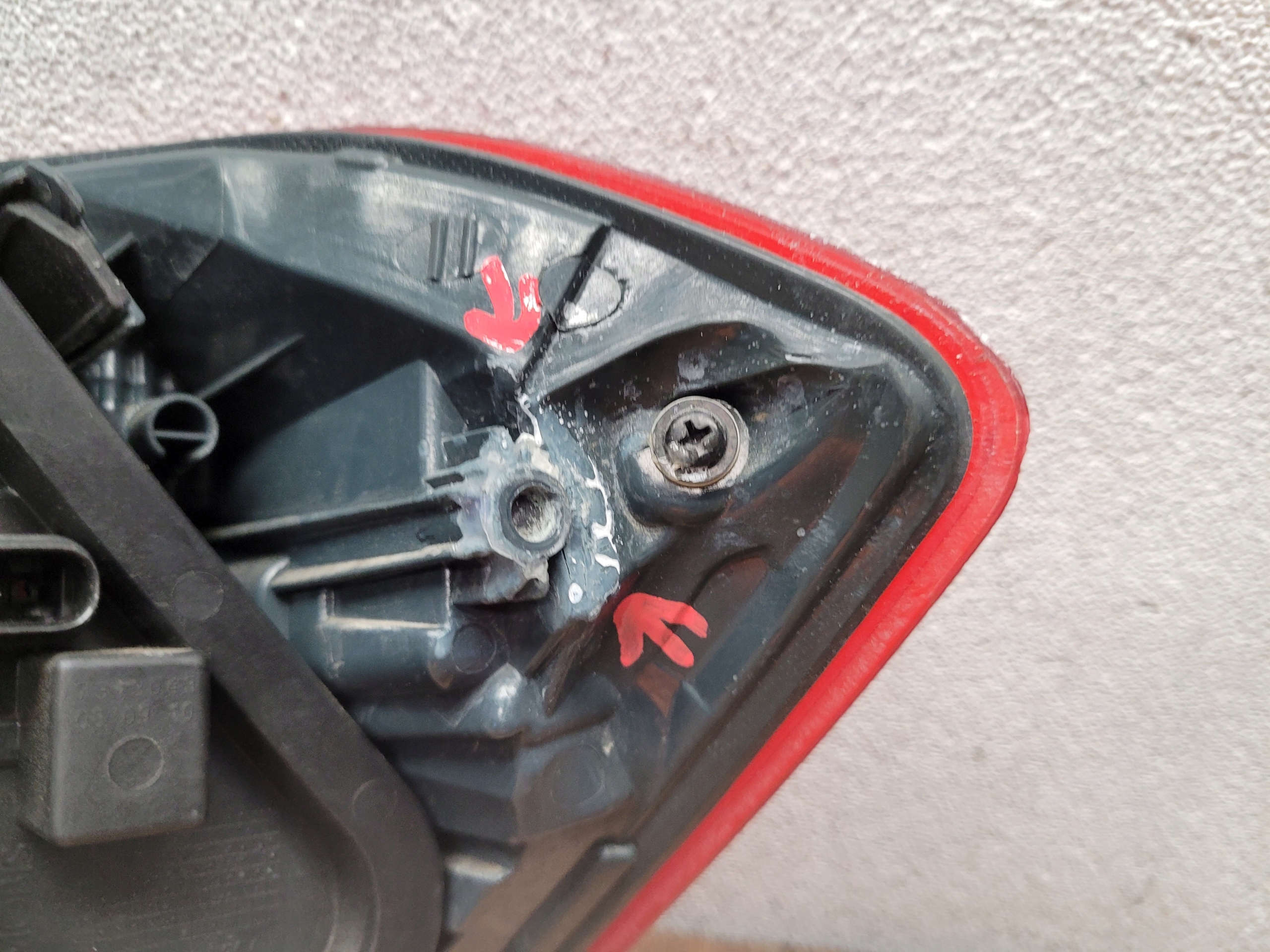 BMW 3 F30 7312845 LAVE ZADNE SVETLO