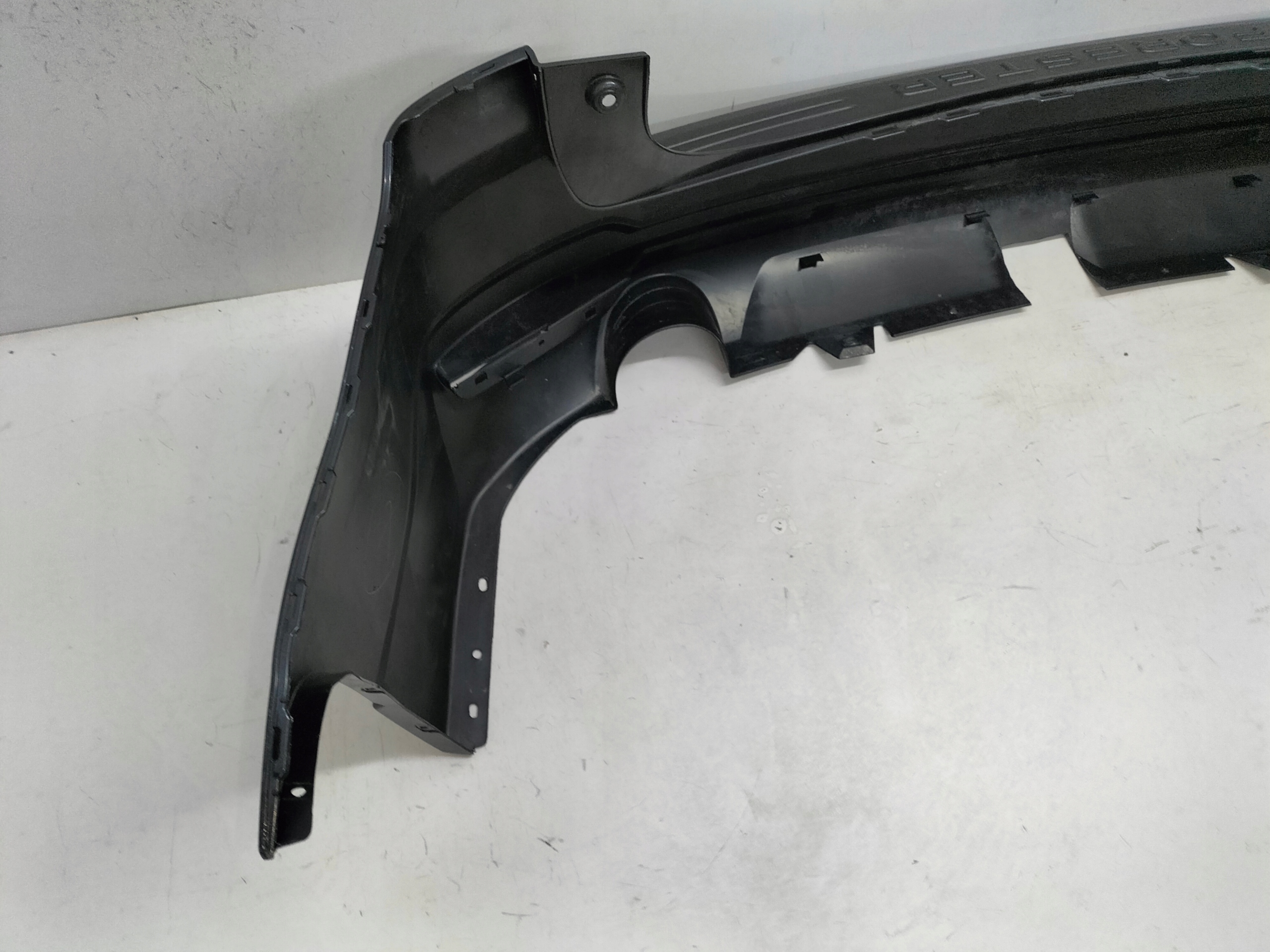 ZADNÝ NÁRAZNÍK SUBARU FORESTER 4 IV SJ 13-15