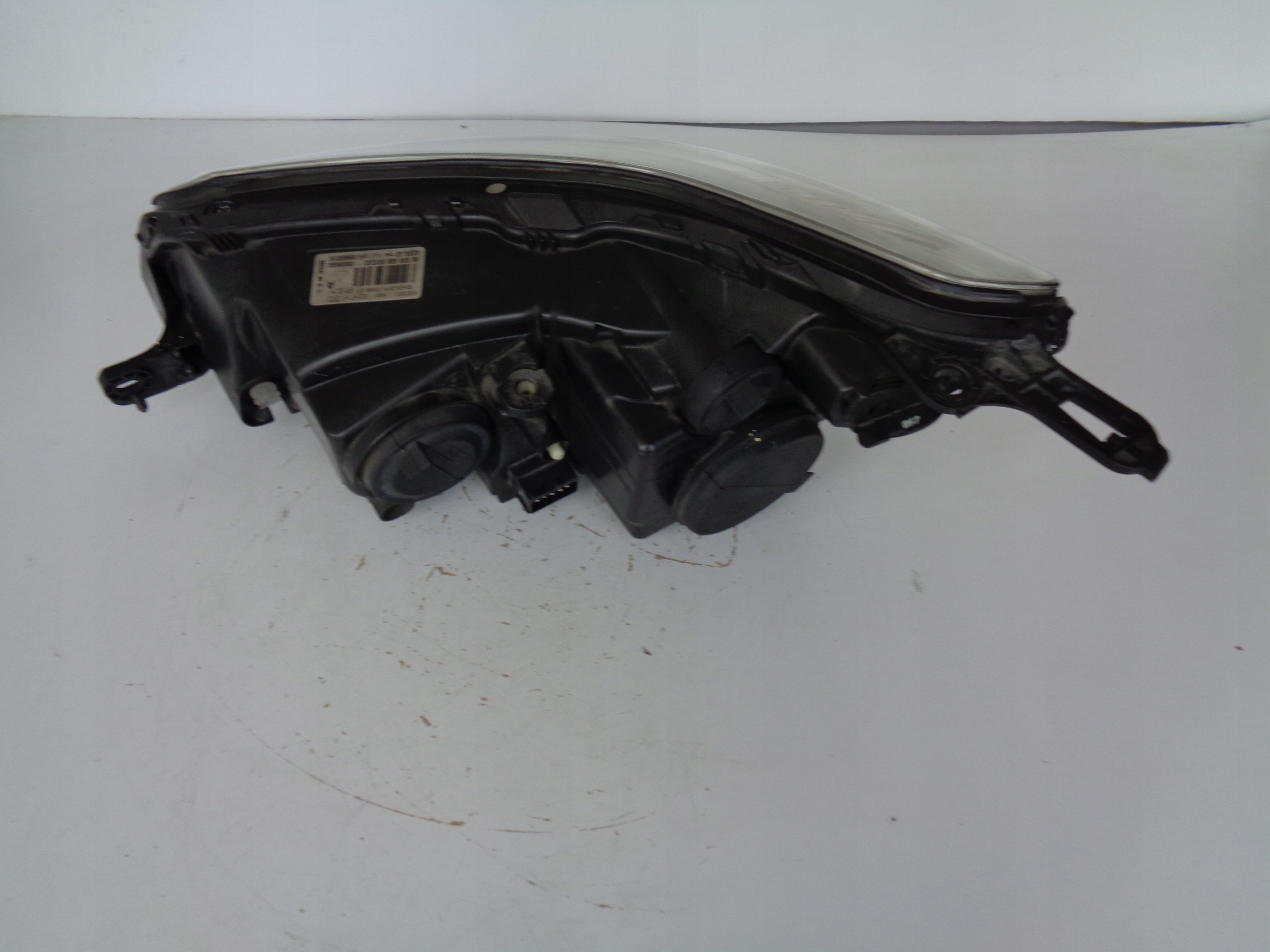 PRAVE PREDNE SVETLO CITROEN C5 04-08 LIFT