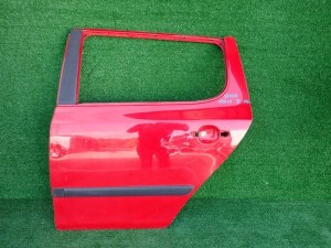 SKODA FABIA II HB LAVE ZADNE DVERE SKODA FABIA II HB LAVE ZADNE DVERE