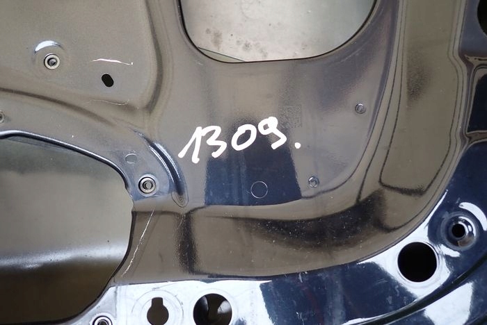 AUDI A6 C7 11- PRAVE PREDNE DVERE