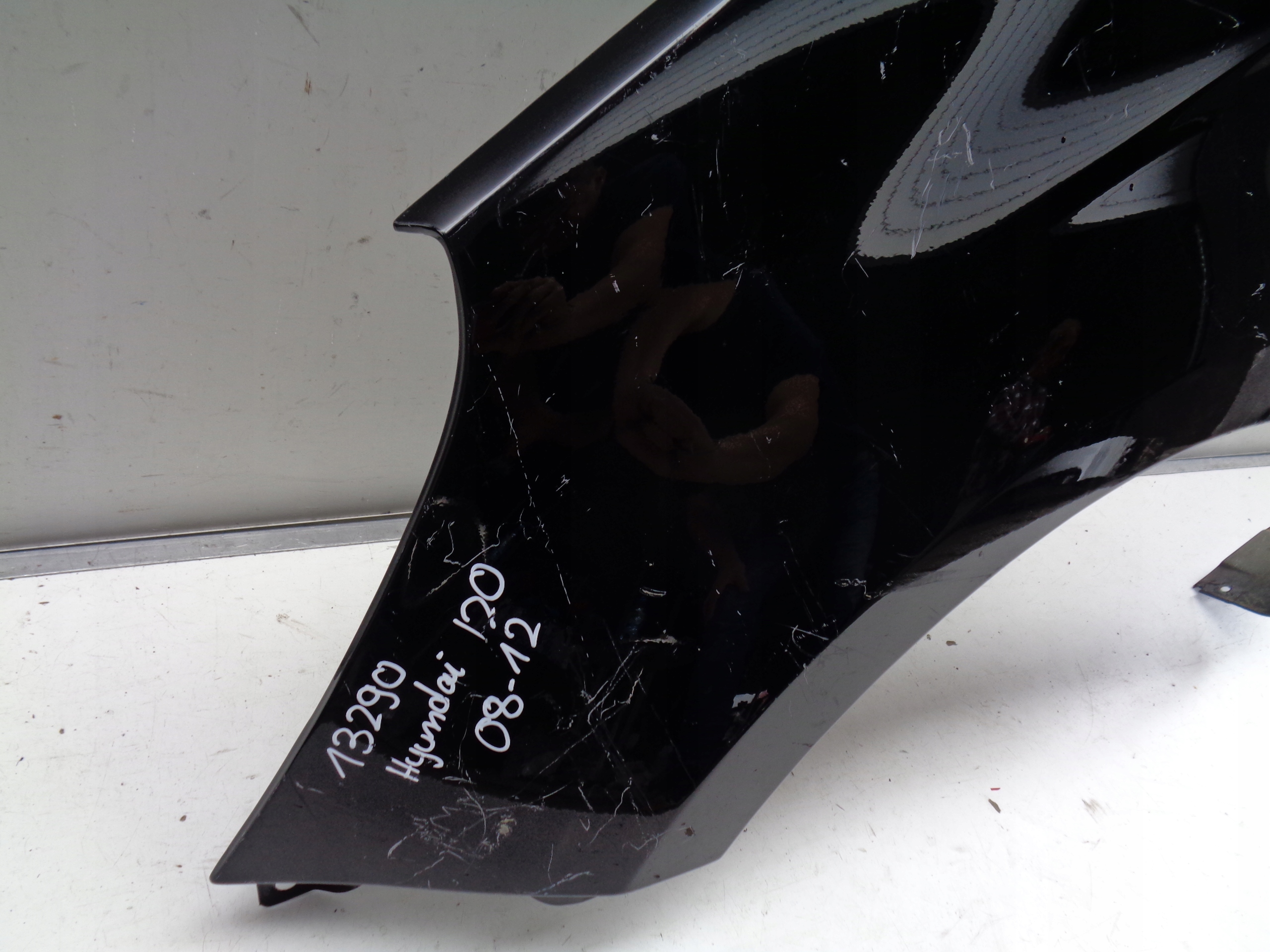 ĽAVÝ PREDNÝ BLATNÍK HYUNDAI I20 08-12 NR 13290