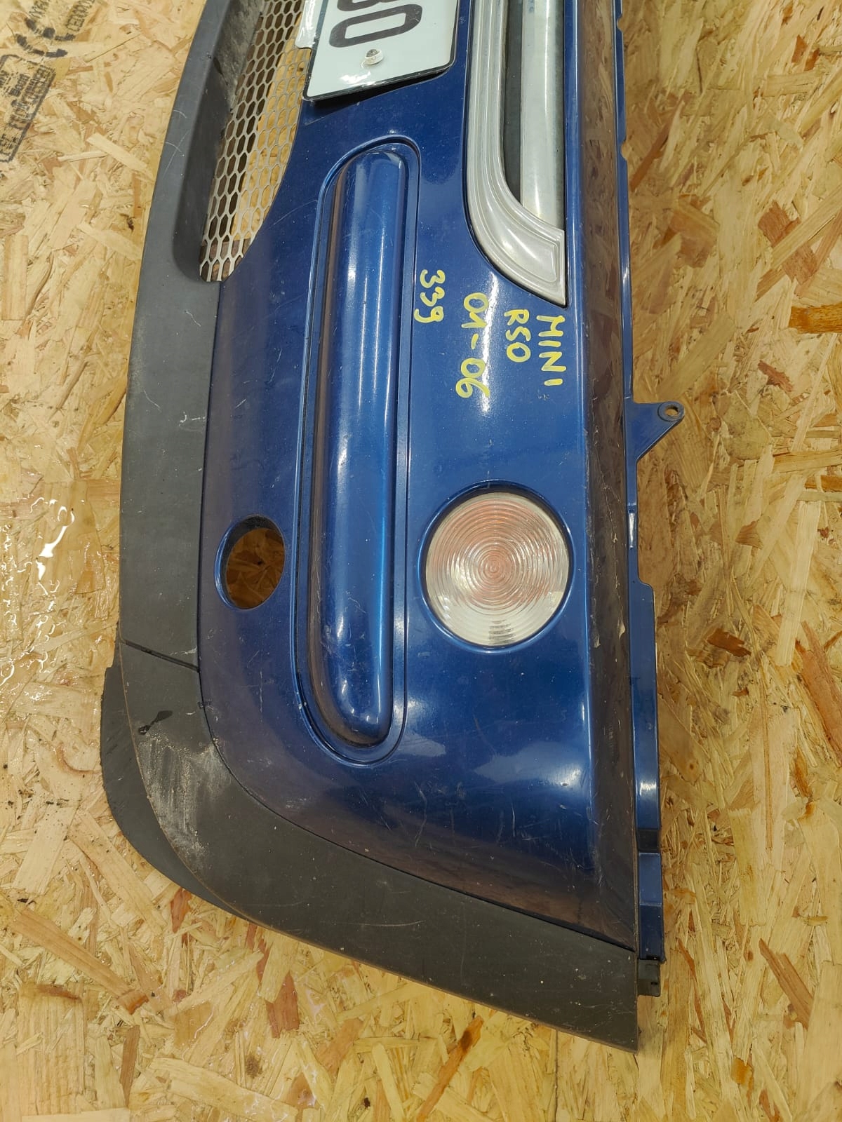 Mini r50 01-06 PREDNÝ NÁRAZNÍK