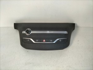 PANEL VYPÍNAČ OVLÁDANIARADIA KLIMATIZACIE PEUGEOT 308 II T9 13- PANEL VYPÍNAČ OVLÁDANIARADIA KLIMATIZACIE PEUGEOT 308 II T9 13-