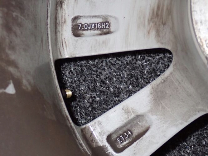 AUDI A1 7Jx16 ET34 5×100 HLINIKOVY DISK ELEKTRON