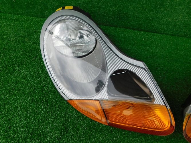 PORSCHE BOXSTER 911 996 986 97-02 PRAVE PREDNE SVETLO