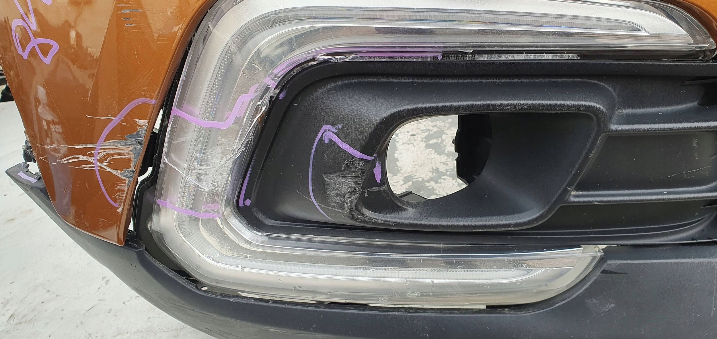 Renault Captur lift PREDNÝ NÁRAZNÍK