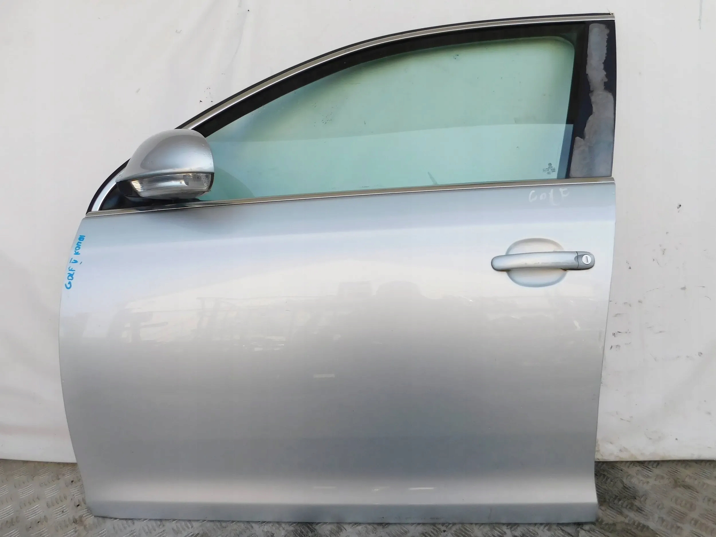 ĽAVÉ PREDNÉ DVERE VW GOLF V 5 KOMBI