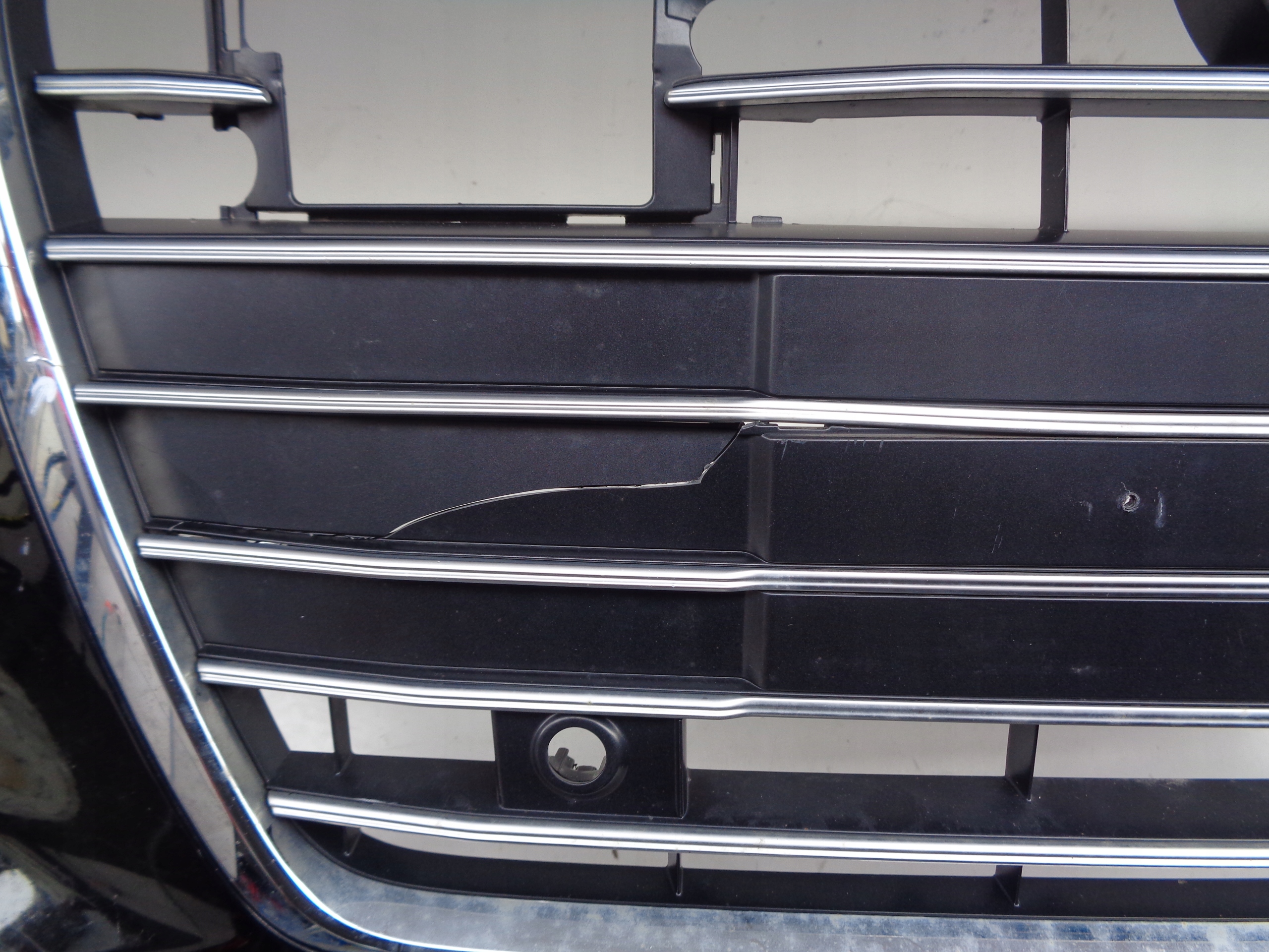 PREDNÝ NÁRAZNÍK AUDI A6 C8 4K 4K0 18- NR 24863