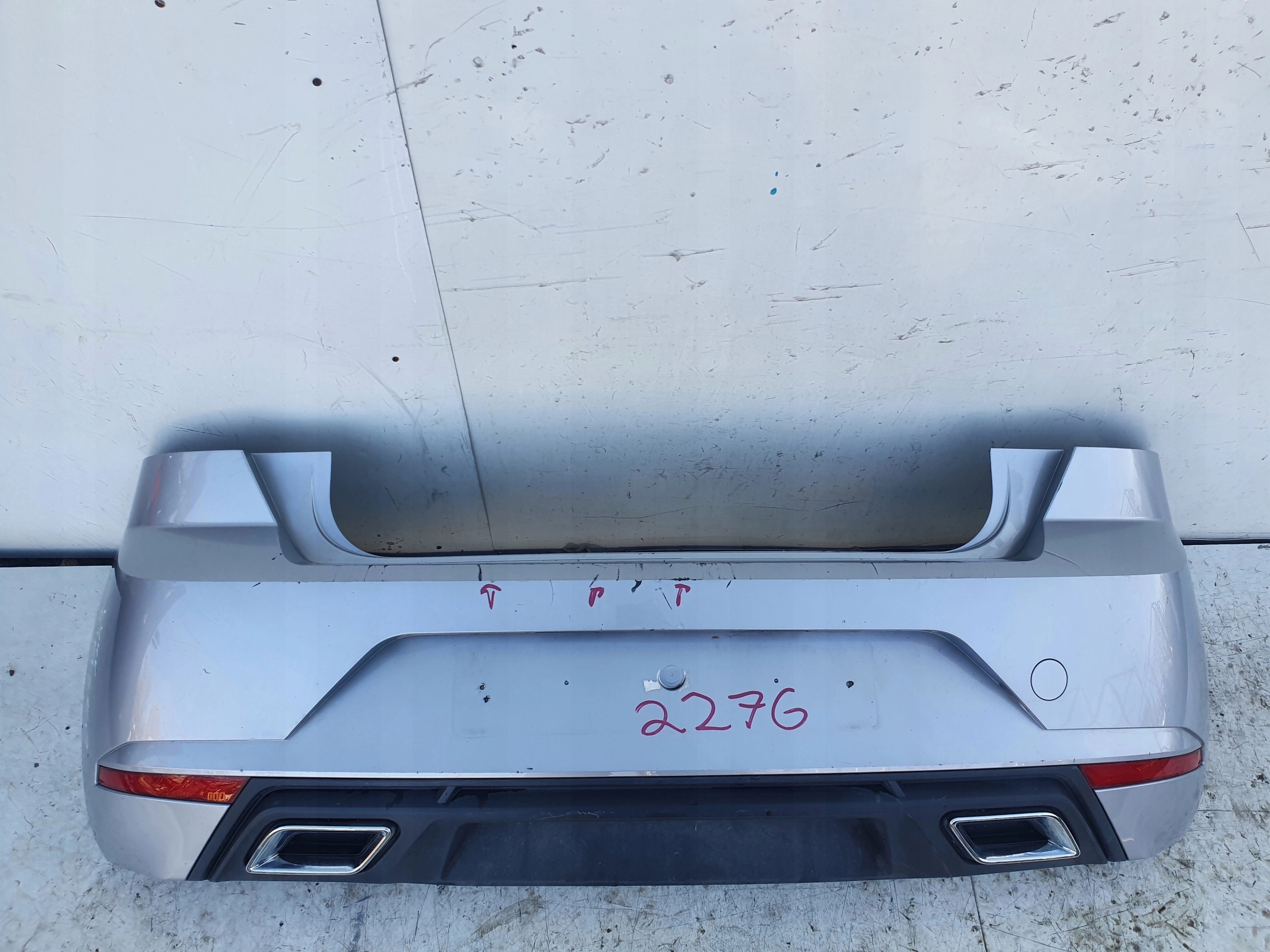 SEAT IBIZA 6F FR 017- ZADNÝ NÁRAZNÍK