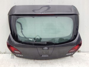 OPEL ASTRA J 4 IV ZADNÁ KAPOTA OPEL ASTRA J 4 IV ZADNÁ KAPOTA