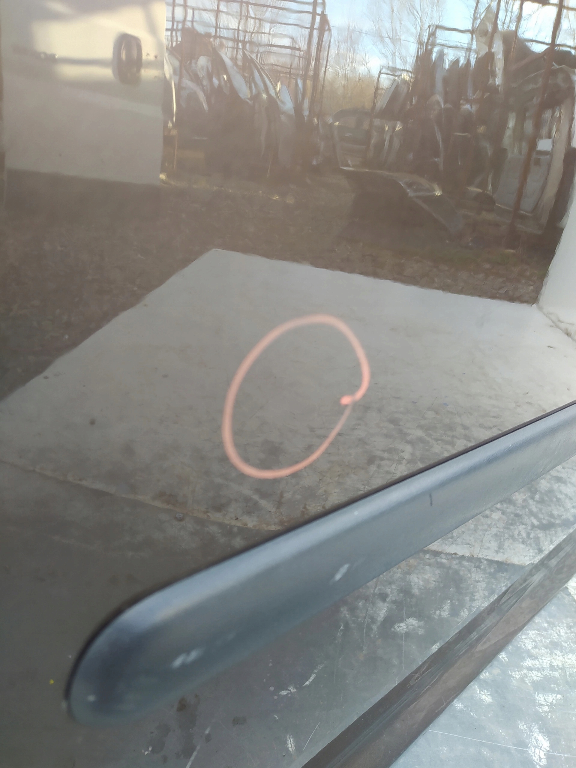 VW CADDY LIFE 03-015 PRAVÉ POSUVNÉ DVERE SKLO