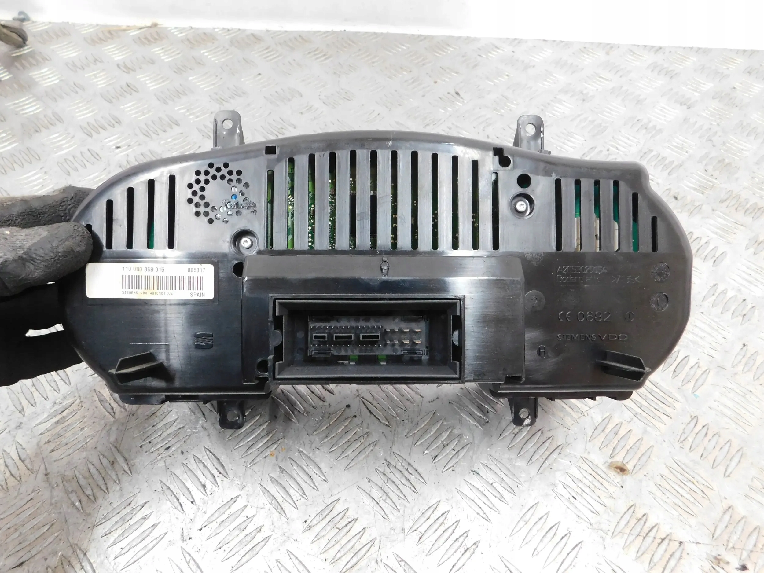 TACHOMETER BUDIKY SEAT LEON II 2 1.9 TDI 1P0920807E