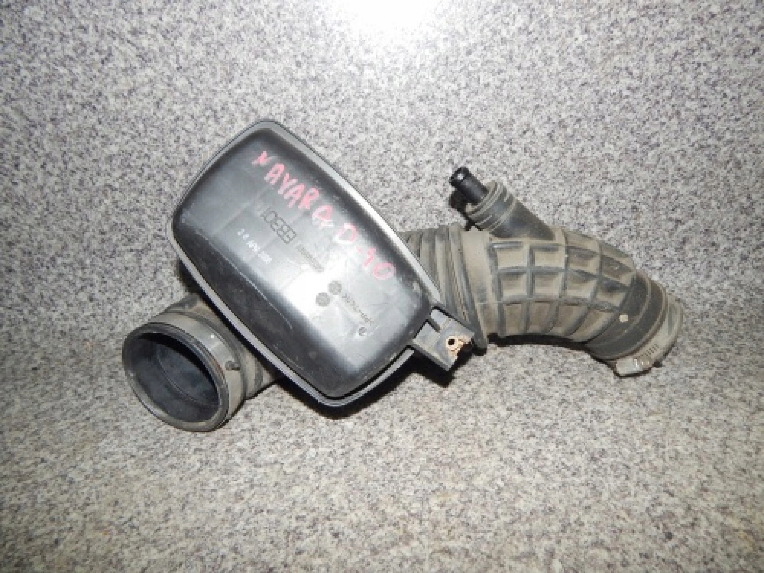 HADICA TURBA navara D40 pathfinder 2.5 dci