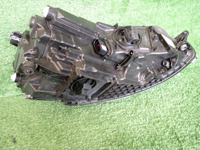 VW GOLF VII FULL LED LIFT 17- LAVE PREDNE SVETLO 5G1941081