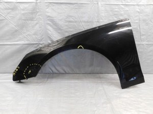 AUDI A4 B9 LIFT 19- ĽAVÝ PREDNÝ BLATNÍK AUDI A4 B9 LIFT 19- ĽAVÝ PREDNÝ BLATNÍK