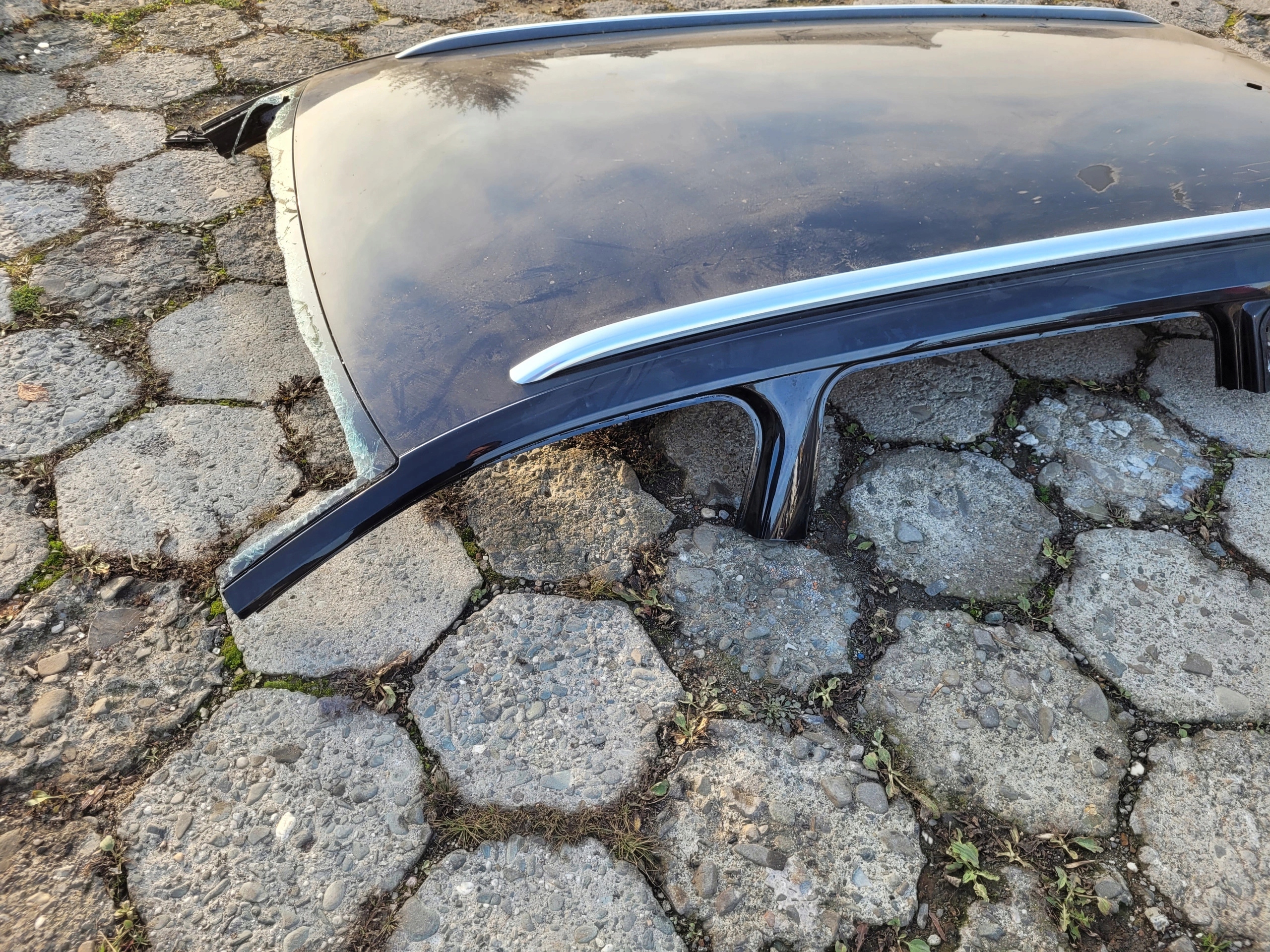 VW PASSAT B8 KOMBI STRECHA